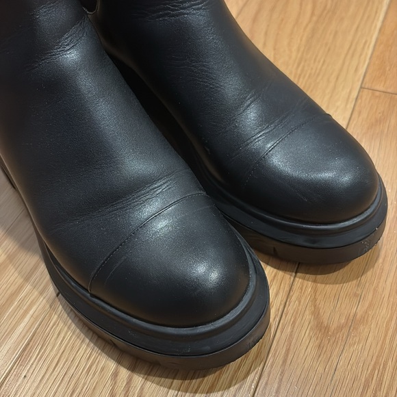 Stuart Weitzman Norah Lug Sole Booties 7 - Picture 2 of 6